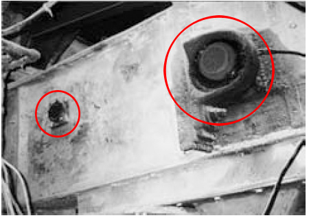 Рис.29 - Корпусные шарикоподшипниковые узлы (фланцевый – слева, на лапках - справа) конвейера, работающего в условиях высокой загрязненности (Фото: NTN)